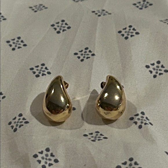 Bottega Doop Drop Shape Gold Finish Stud Earrings - Picture 2 of 3